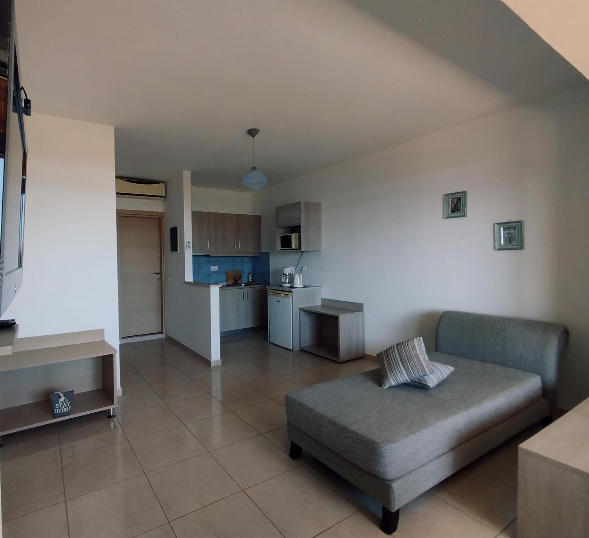 Alexena Apartments Agia Galini Екстериор снимка